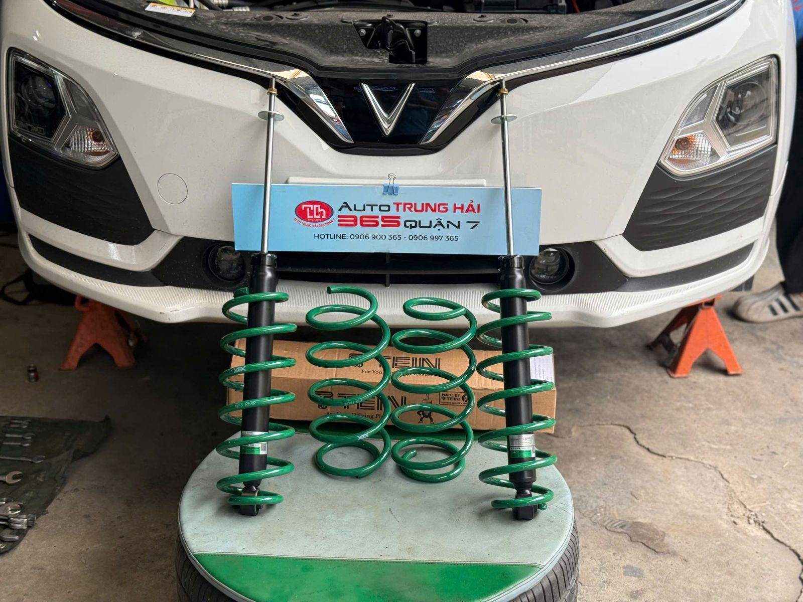 Kết hợp cùng phuộc Tein Basic